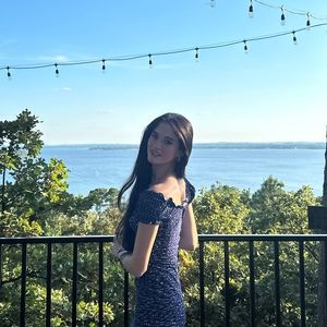 Meet your Posher, Savannah